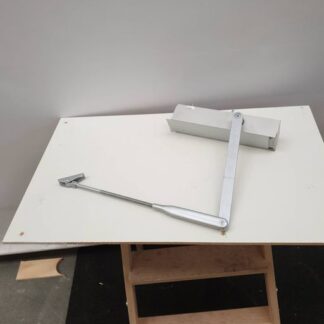 Dörrstängare Dorma