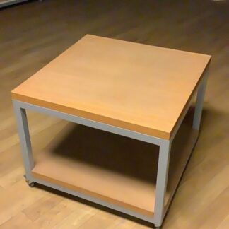 Avlastningsbord på hjul