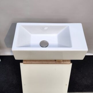 Porslinstvättställ 50x25