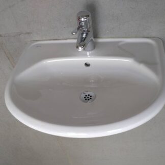 Porslinstvättställ