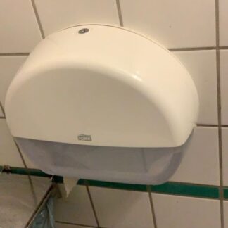 Toalettpappershållare